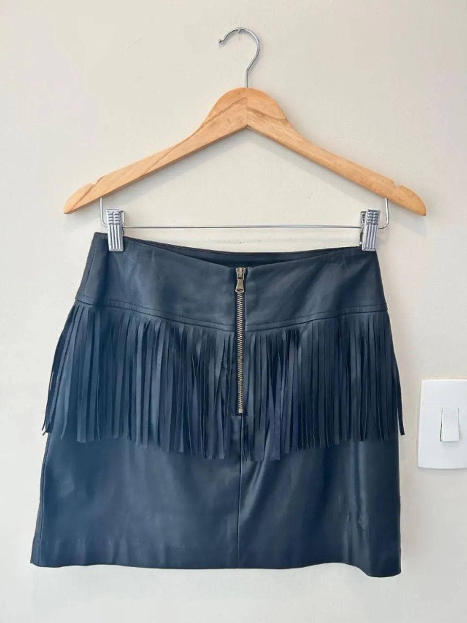 Saia de couro sintético com franjas boho chic - Foto 2