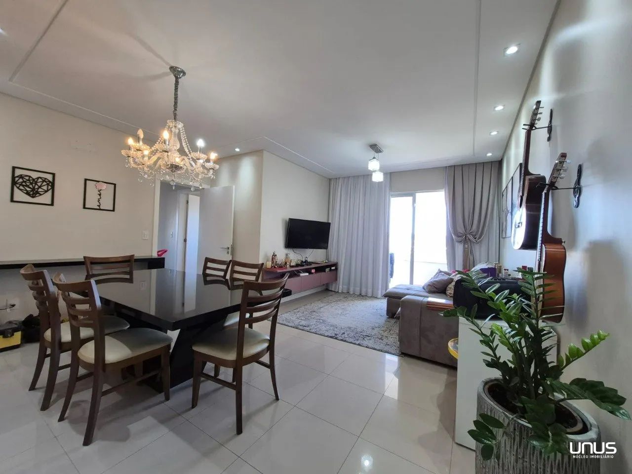 Apartamento de 3 quartos com Florianópolis