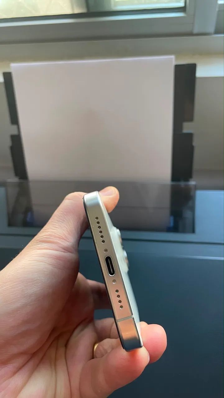 iPhone 15 Pro Max 256GB - Foto 4