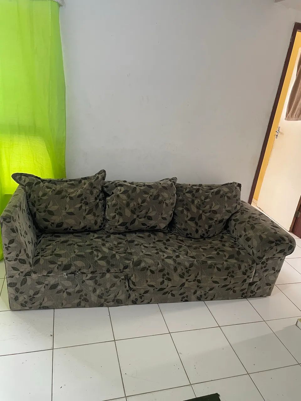 Sofá 3 lugares 