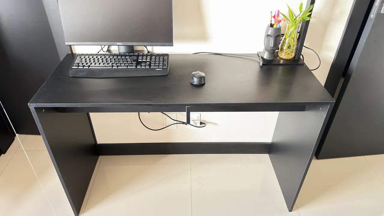 Mesa de estudos /escritorio/ Home office/ Pc  - Foto 3