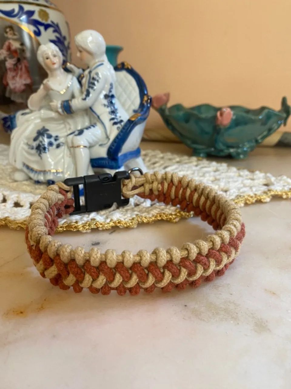 Coleiras (duas) e guia para pet em macramê