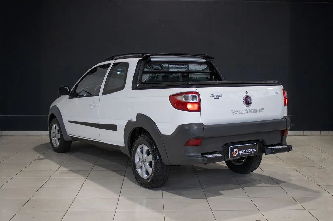 Fiat Strada Working Hard 1.4 Fire Flex 8V CD 2018 - Foto 5