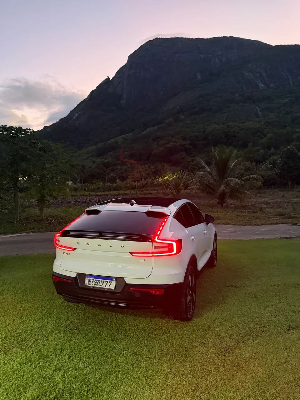 Volvo C40 Recharge Plus (elétrico) 2024 - Foto 4