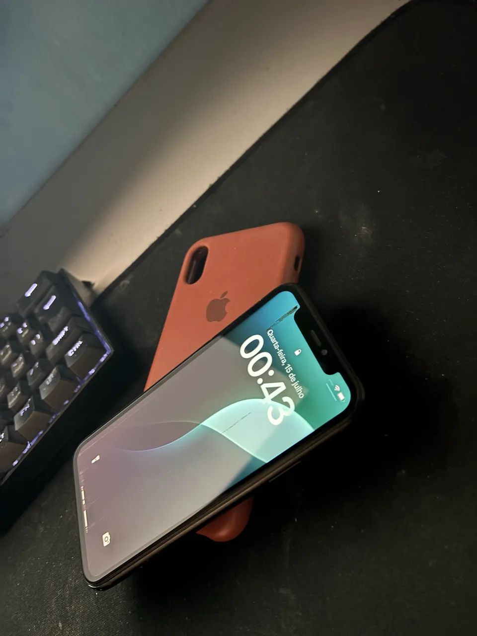 iPhone XR - Todo Original - Foto 2
