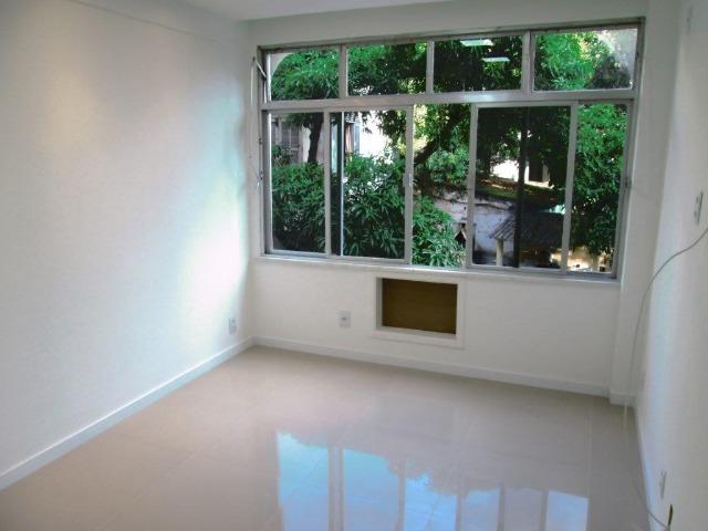 Jardim Guanabara Mangalô Próximo Praia da Bica Vazio 2 Quartos (1 suíte) Vaga JBI27694 - Foto 17