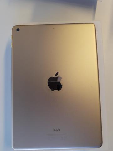 IPad 128 gb + teclado - Foto 2