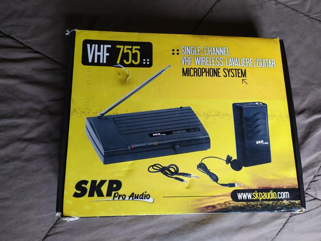 Microfone Lapela Wireless Skp Pro audio