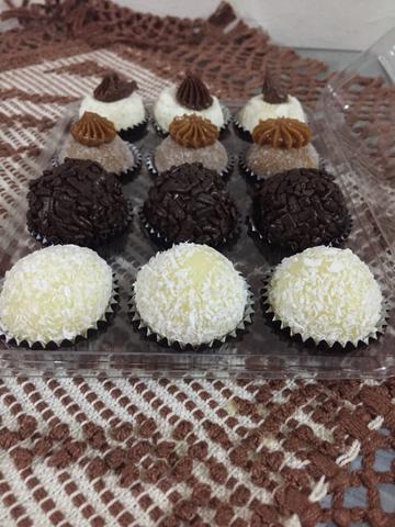 Vendo brigadeiros salgados e bolo de aniversário faça sua encomenda hoje mesmo - Foto 5