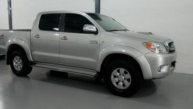 Hilux 3.0 SRV 4x4 turbo Diesel 2007 automática Ac troca