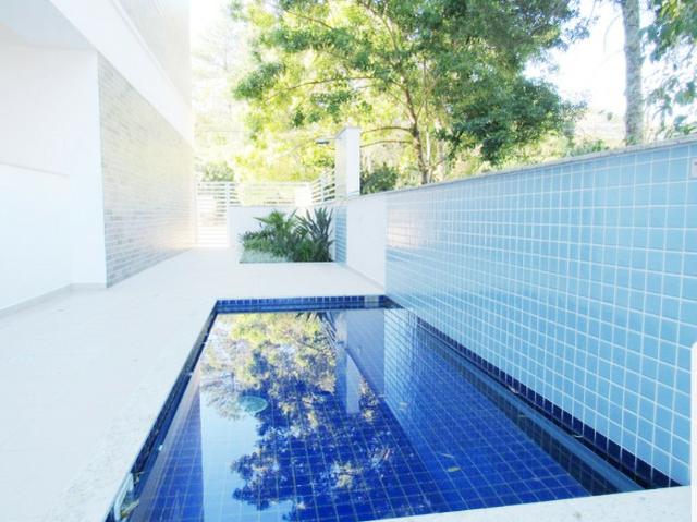 Apartamento na Av. Principal do Campeche - Financiável e com Rápido Acesso ao Mar