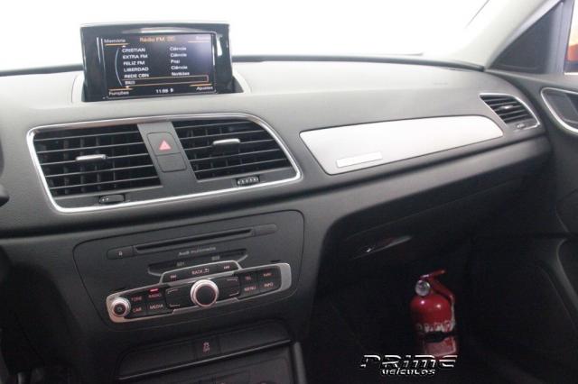 Q3 2012/2013 2.0 TFSI ATTRACTION QUATTRO 4P GASOLINA S TRONIC - Foto 6