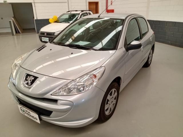 PEUGEOT 207 1.4 ACTIVE 8V FLEX 4P 2014 - Foto 3