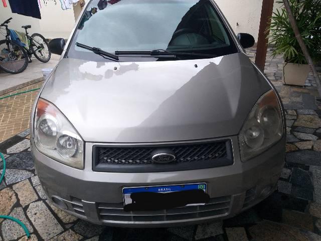 Ford Fiesta Sedan Completo IPVA Ok