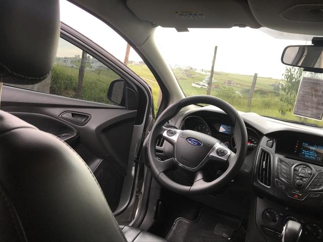 Vendo/Troco Ford Focus 1.6 S 16V Powershift - Flex - 2014 - Foto 15