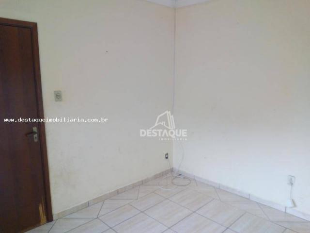 Casa com 3 dormitórios para alugar, 110 m² por R$ 700,00/mês - Jardim Cambuci - Presidente - Foto 4