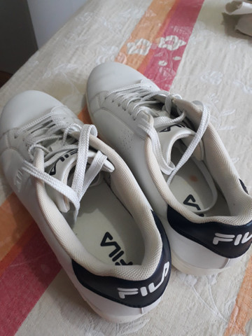 tenis fila couro branco