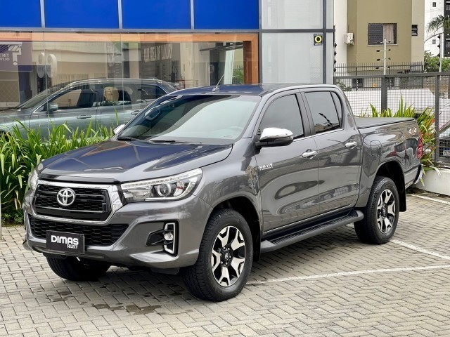 TOYOTA / HILUX CD 4X4 2.7 SRX