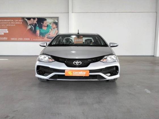 ETIOS 2019/2020 1.5 X PLUS SEDAN 16V FLEX 4P AUTOMÁTICO