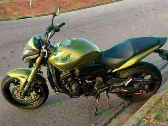HORNET 600