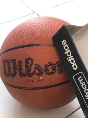 Bola de basquete wilson  +14 anúncios na OLX Brasil