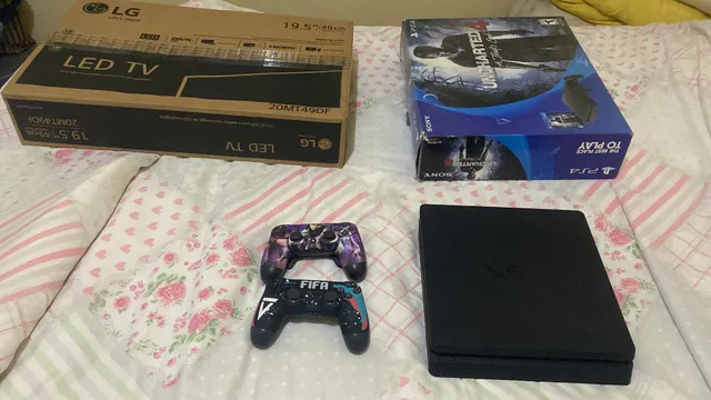 Playstation 4 Pro - Videogames - Centro Histórico, Porto Alegre 741900740