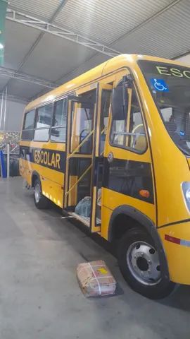 Micro ônibus Iveco 29 lugares 