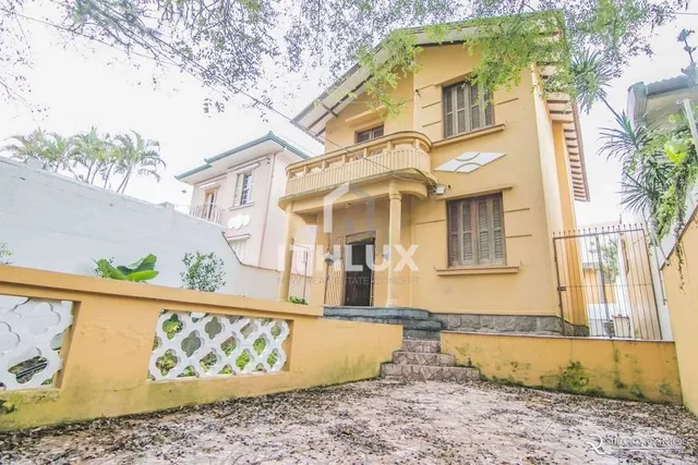 Diferenciada Casa, 141 M², Venda, 3 Dormitórios, 1 Suite, 5 Banheiros, 1 Vaga Estacionamen
