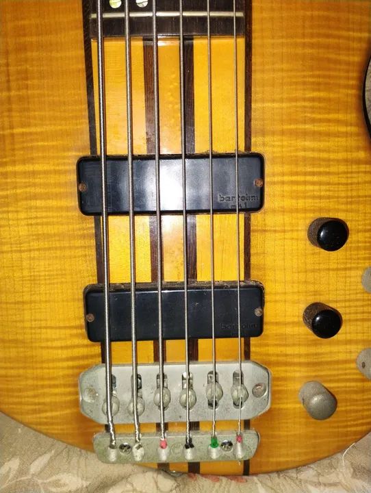 Baixo cort artisan A6 coreano ano 2001 - Foto 2