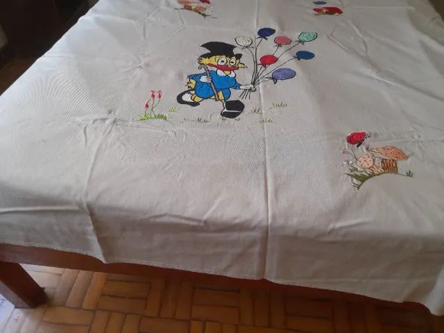 colcha de cama de solteiro bordada a mão antiga. - Foto 5