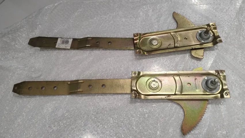 Maquina Vidro Mecanica Manual Monza 2 Portas /83 - Foto 6