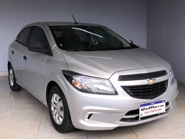 Chevrolet onix prata