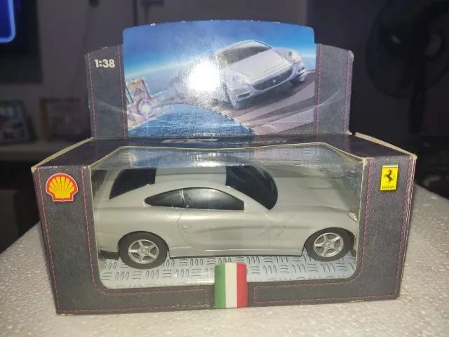 Coleção Shell V-power Ferrari 612 Scaglietti 1/38 (caixa)