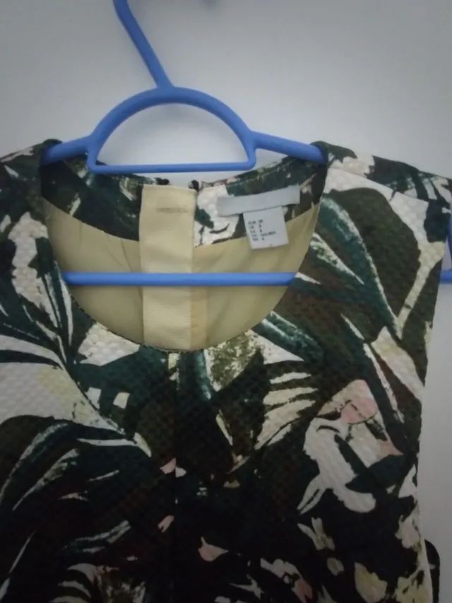 Vestido importado Alfaiataria, H&M, Excelente qualidade. Costura impecável.