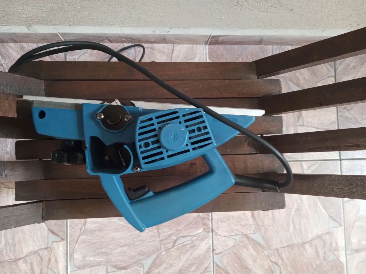 Plaina de madeira Dong Cheng 220v - Foto 4