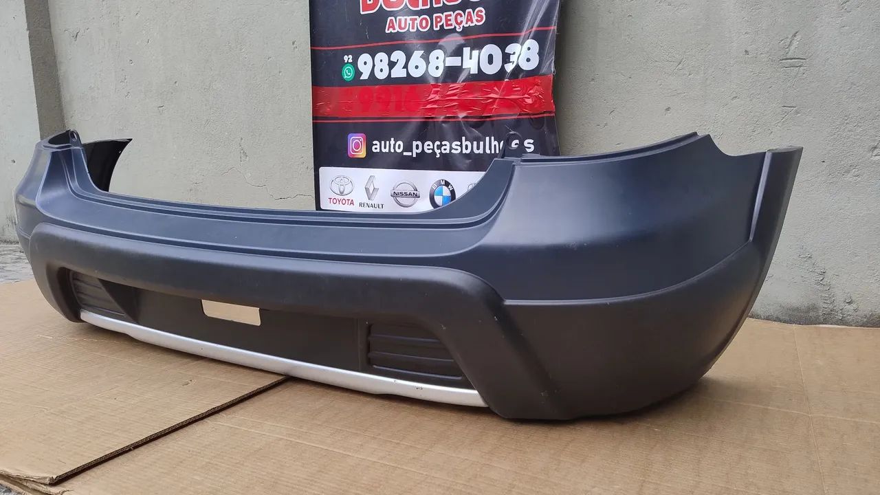 Parachoque Traseiro Nissan Livina 2009 a 2014 X-gear original Parachoque Traseiro Nissan Livina 2009 a 2014 X-gear original