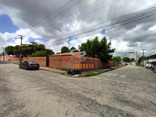 CASA COMERCIAL