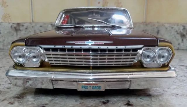 Chevrolet Bel Air 1962 - 1/18 Maisto