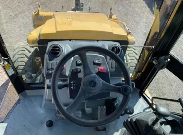 Retroescavadeira caterpillar 416 F ano 2017 - Foto 6