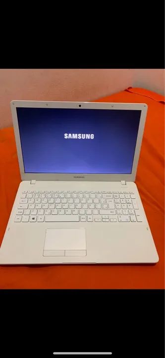 Notebook Samsung branco