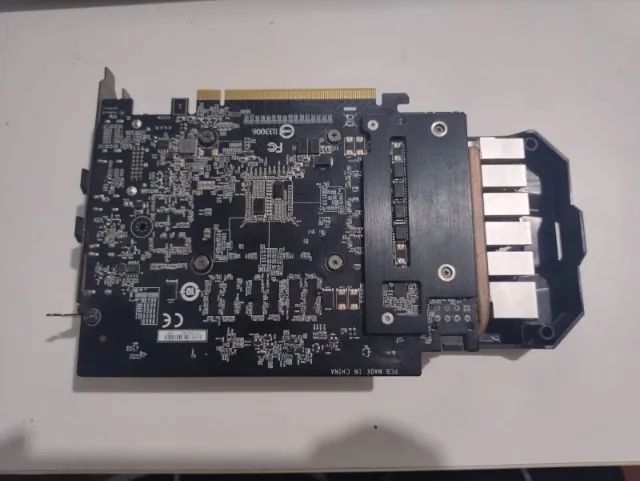 GTX 1060 6GB GIGABYTE OC POWER - Foto 2