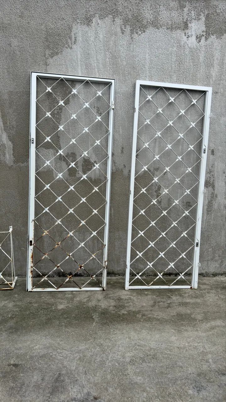 Grade para a Porta