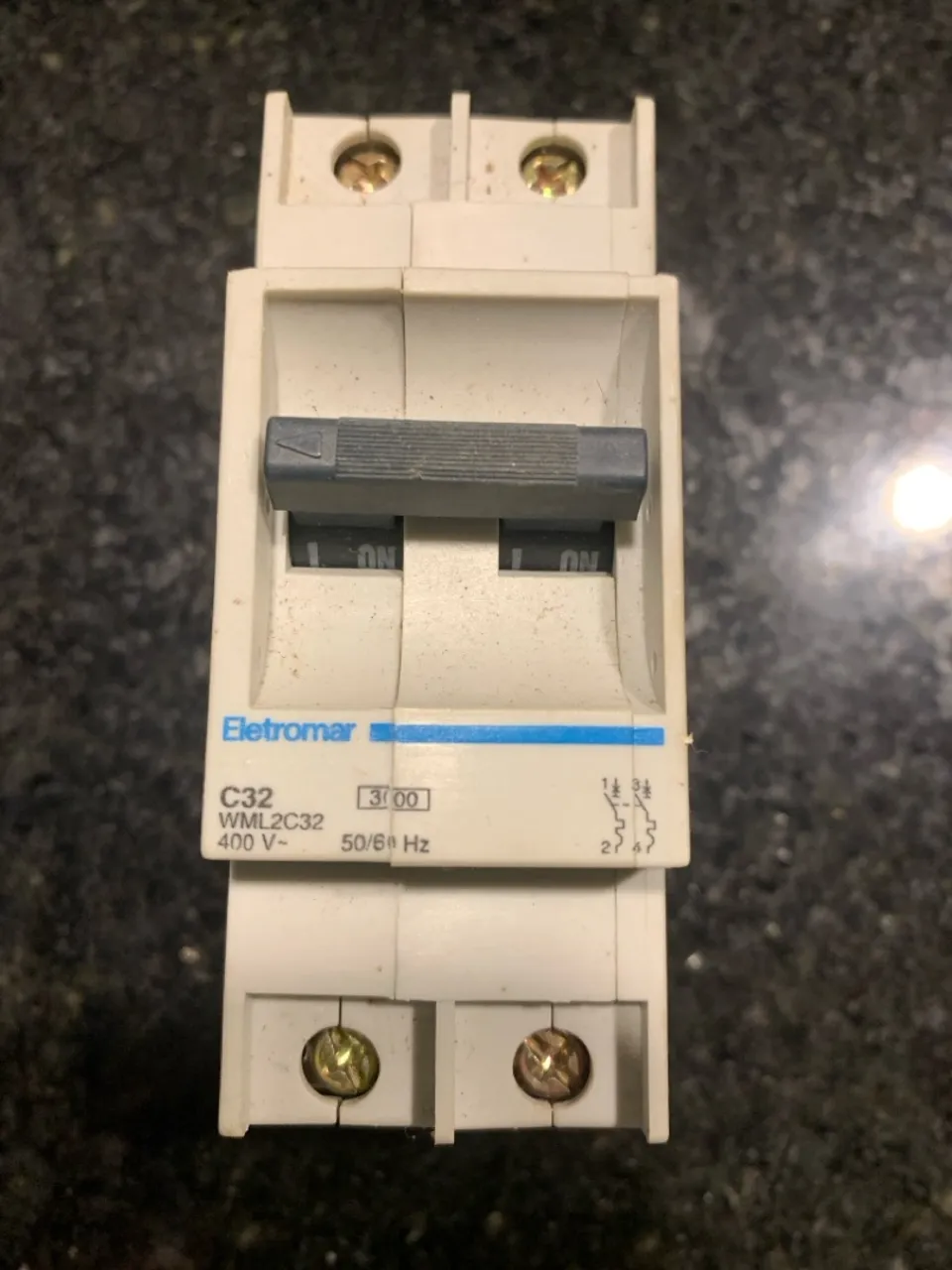 Disjuntor Eletromar C32 WML2C32 400V