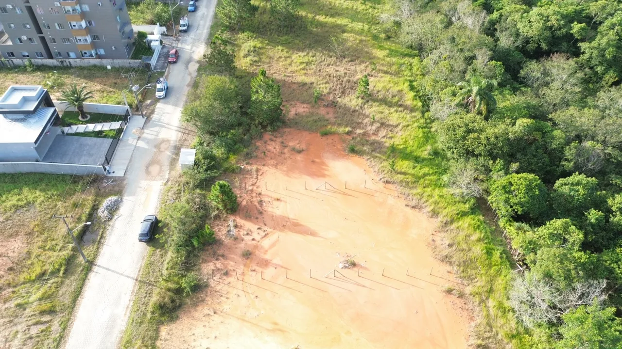 Imóvel para venda possui 703 metros quadrados em Sul do Rio - Santo Amaro da Imperatriz -
