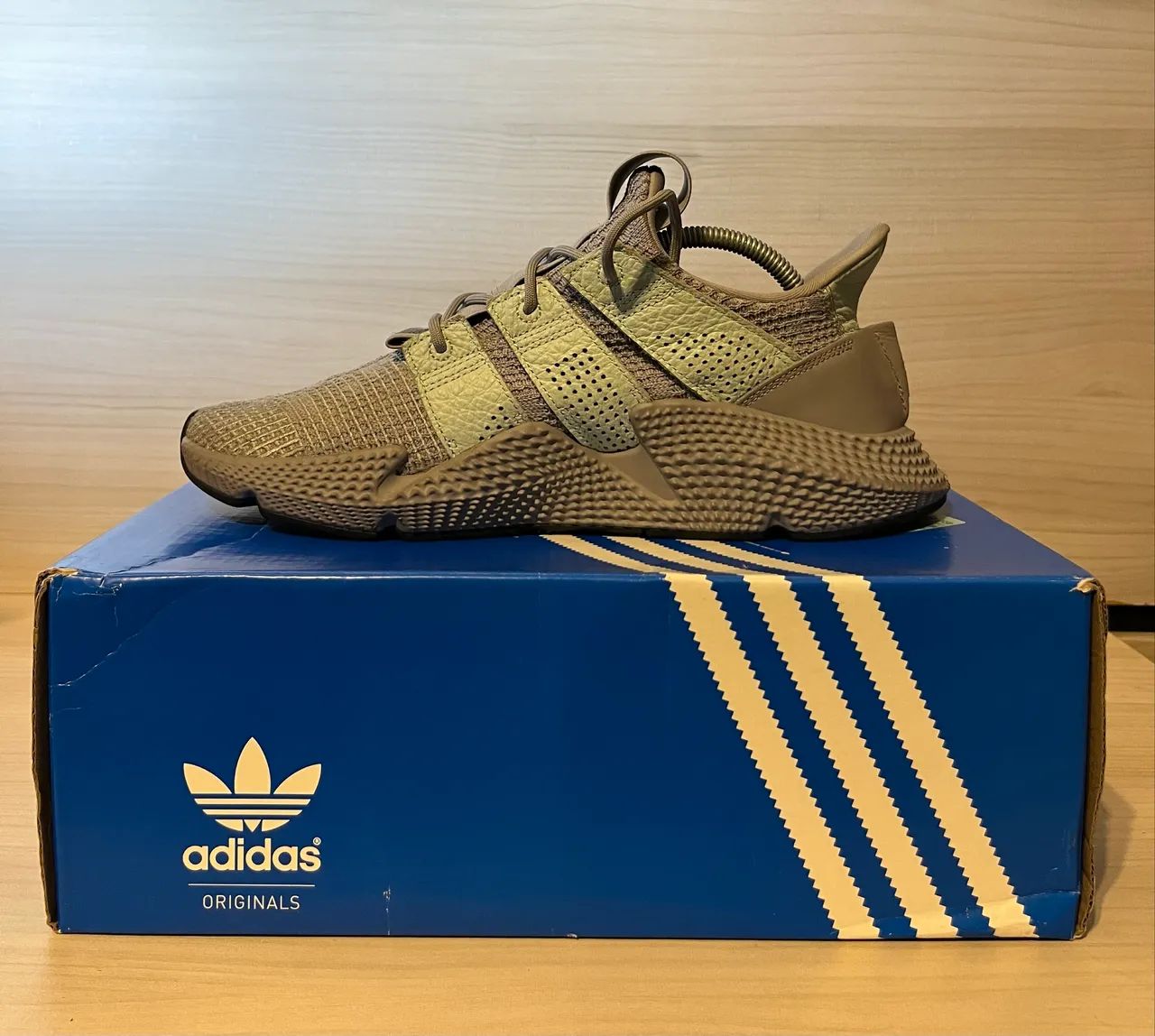 Tênis Adidas Prophere Cinza - Foto 3