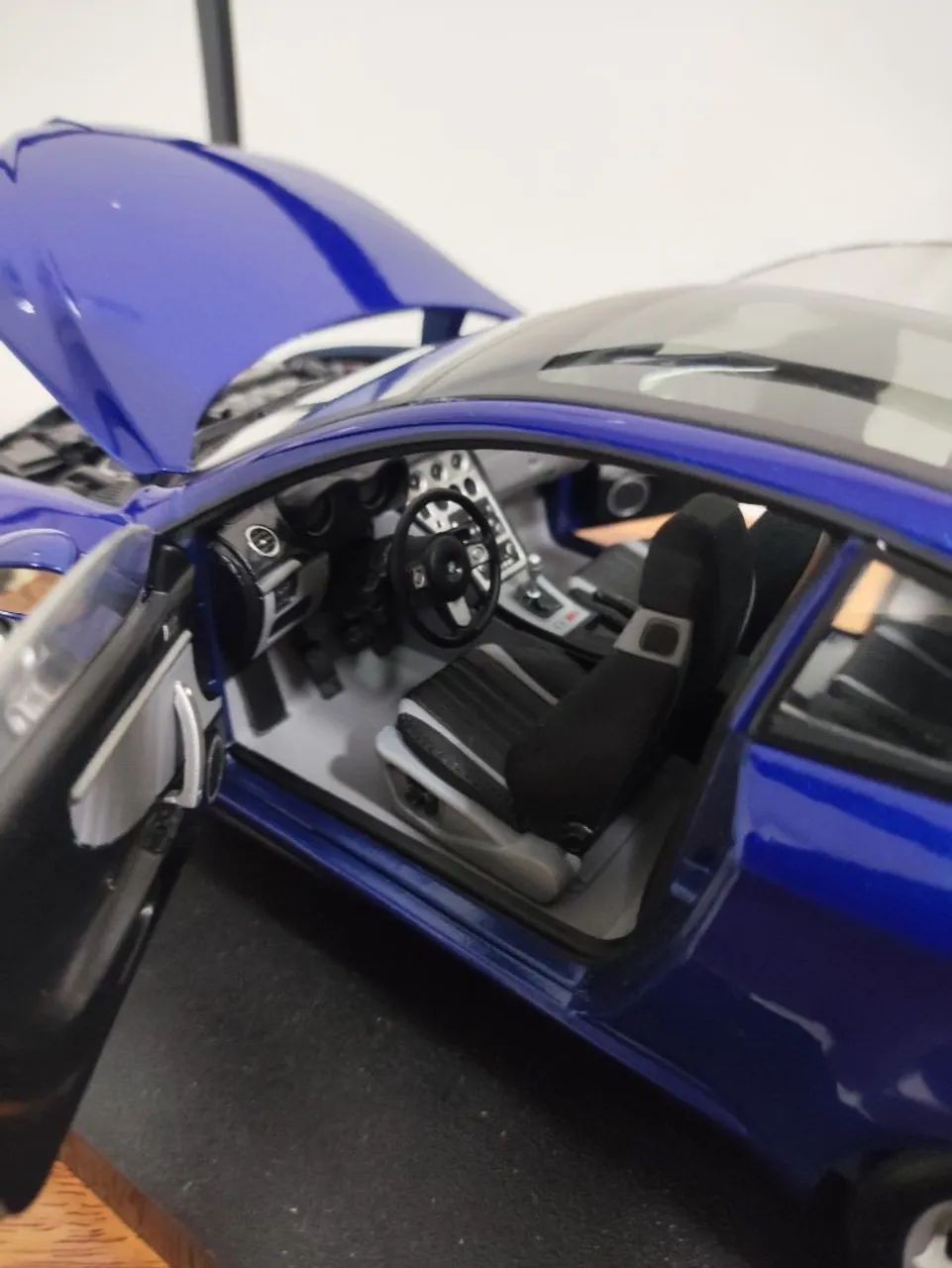 Miniatura Alfa Romeo Brera, 1/18 Norev - Hobbies e coleções