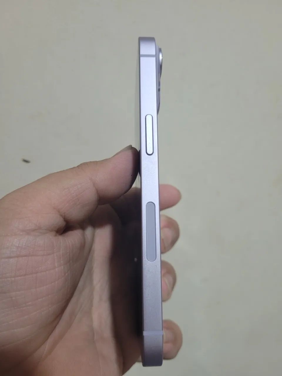 iPhone 14 128gb com carregador original - Foto 4