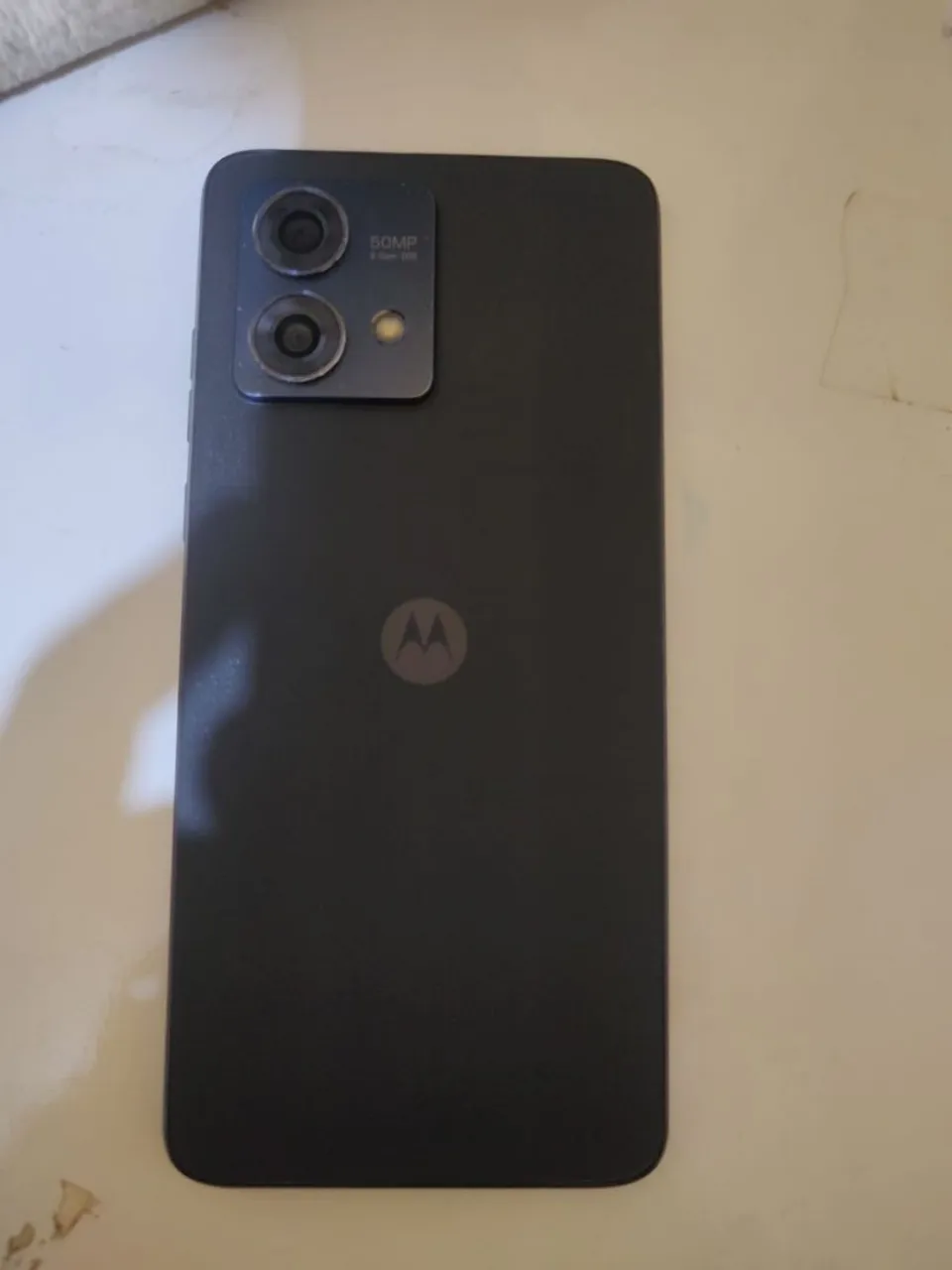 Moto G84
