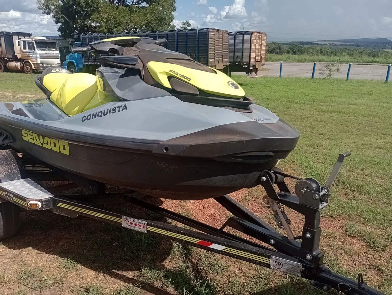 Jet ski