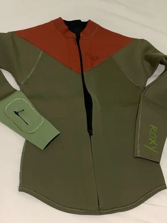 Jaqueta de neoprene ROXY feminina usado 